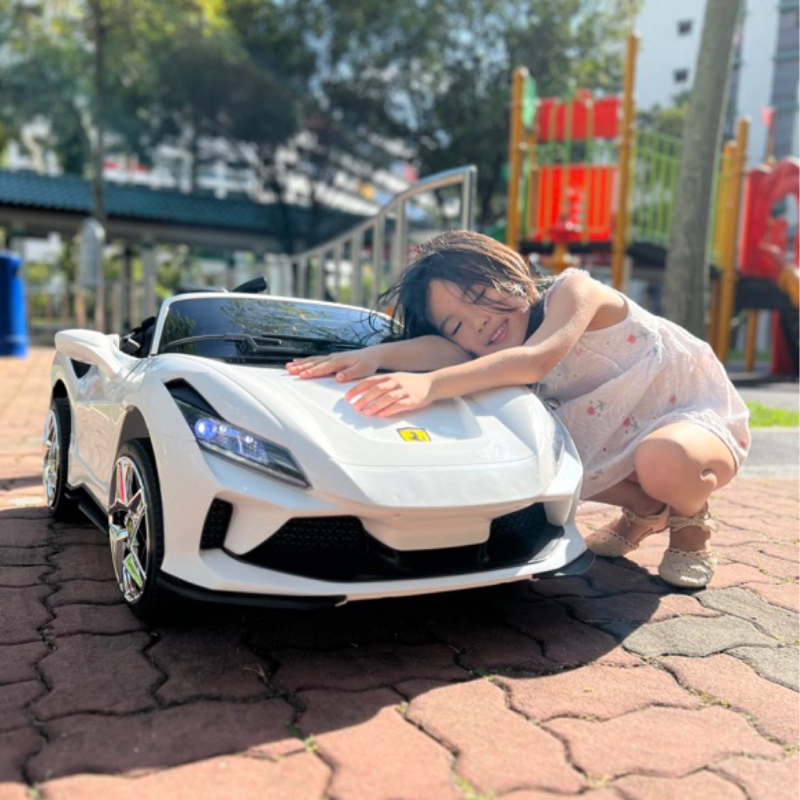 [SG] Kids Electric Car Ferrari with Remote Control Toddler